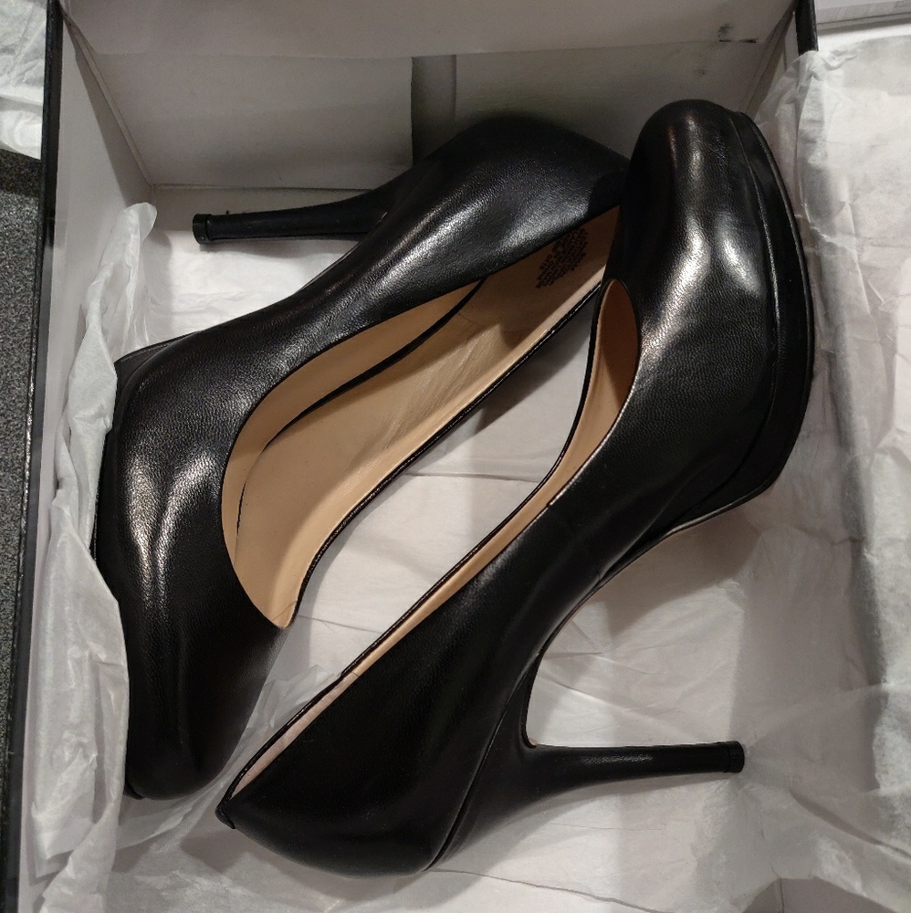 COPY - New Black 8.5 Nine West Heels